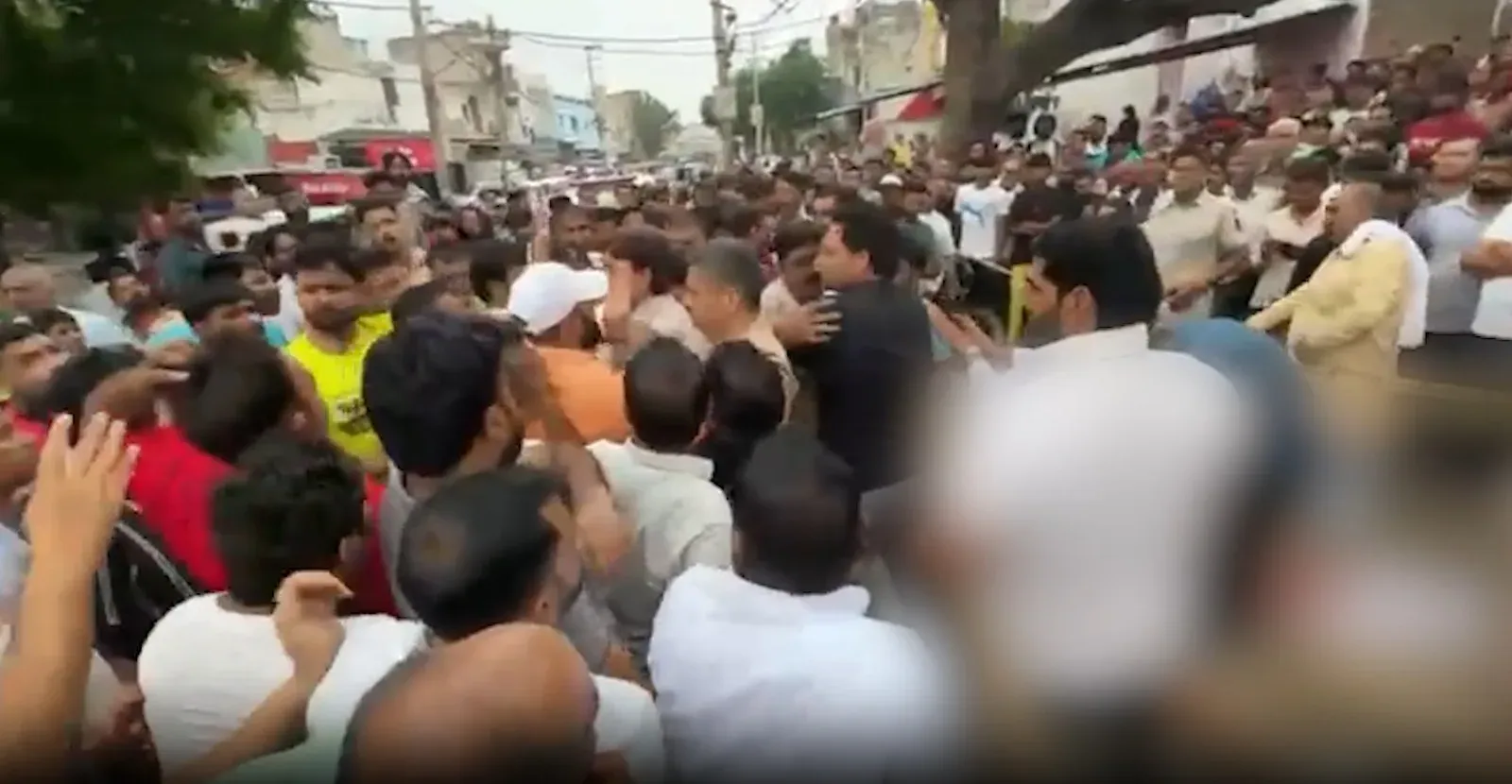 नरेला में प्रॉपर्टी डीलर प्रमोद कुमार की गोली मारकर हत्या, जिम के बाहर तीन हमलावरों ने दिया वारदात को अंजाम