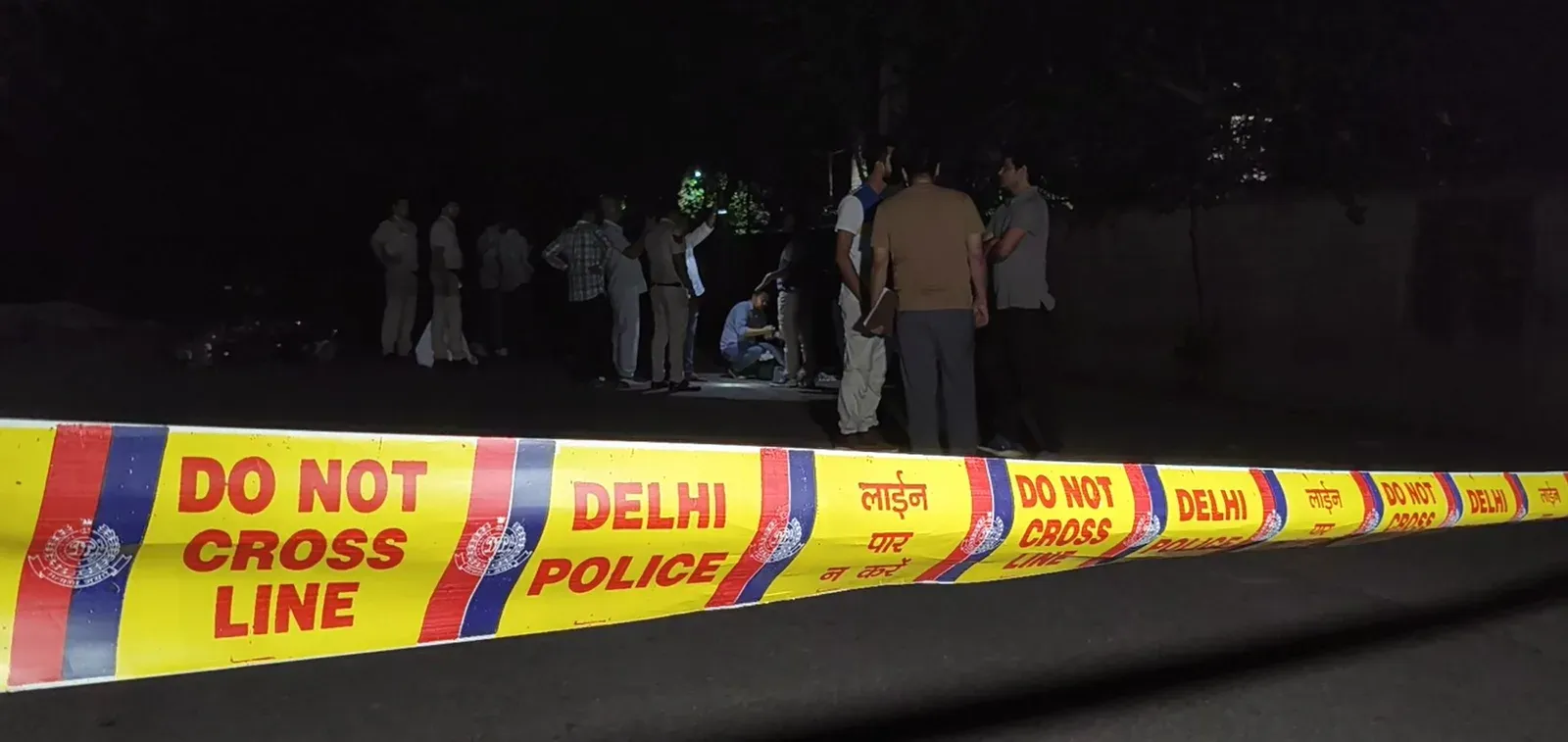 पुष्प विहार मुठभेड़: दिल्ली पुलिस ने प्रिंस तेवतिया गैंग के तीन सदस्यों को दबोचा, दो के पैर में गोली