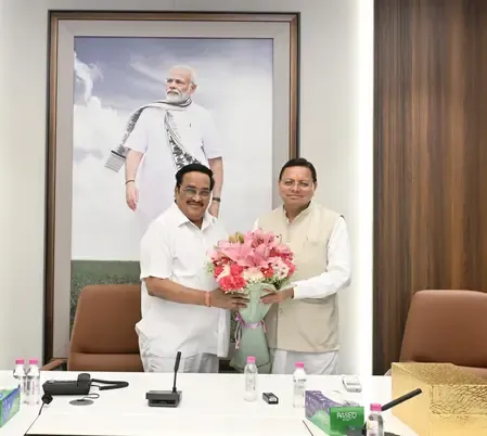 उत्तराखंड सीएम धामी की सीआर पाटिल से महत्वपूर्ण बैठक, हरिद्वार कुंभ 2027 पर चर्चा