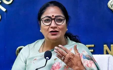 दिल्ली की सीएम रेखा गुप्ता का दावा, बिहार में एनडीए को पिछली बार से ज्यादा मिलेंगी सीटें 