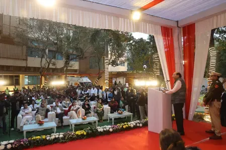 Did Delhi L-G Unveil the Revamped Red Cross Hospital in East Delhi?
