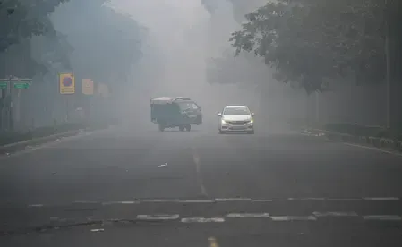क्या सुप्रीम कोर्ट ने दिल्ली में बढ़ते प्रदूषण के खिलाफ सख्त कदम उठाए?
