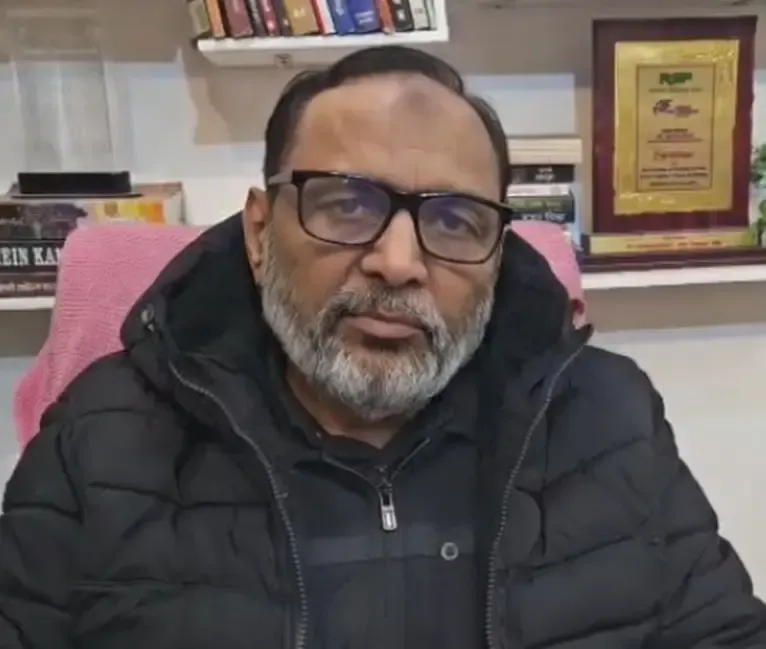 क्या दिल्ली में मुस्लिम बहुल इलाकों को जानबूझकर निशाना बनाया जा रहा है? : कासिम रसूल इलियास