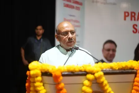 दिल्ली में प्रतिभा सम्मान समारोह 2026, विधानसभा अध्यक्ष विजेंद्र गुप्ता ने युवाओं को किया सम्मानित