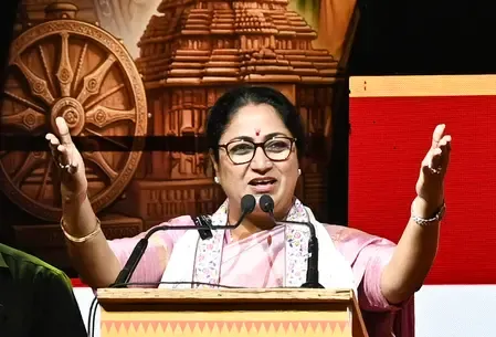 दिल्ली में ट्रांसजेंडर के लिए बड़ी खुशखबरी, बसों में मिलेगी मुफ्त यात्रा की सुविधा