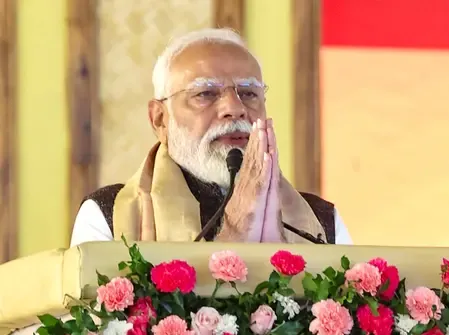 दिल्ली मेट्रो विस्तार परियोजना को लेकर पीएम मोदी बोले, जीवन आसान और भीड़ होगी कम 