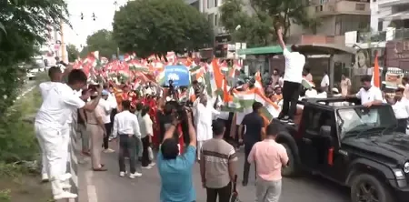 Did Delhi Minister Ashish Sood Lead a Tiranga Yatra in Janakpuri?