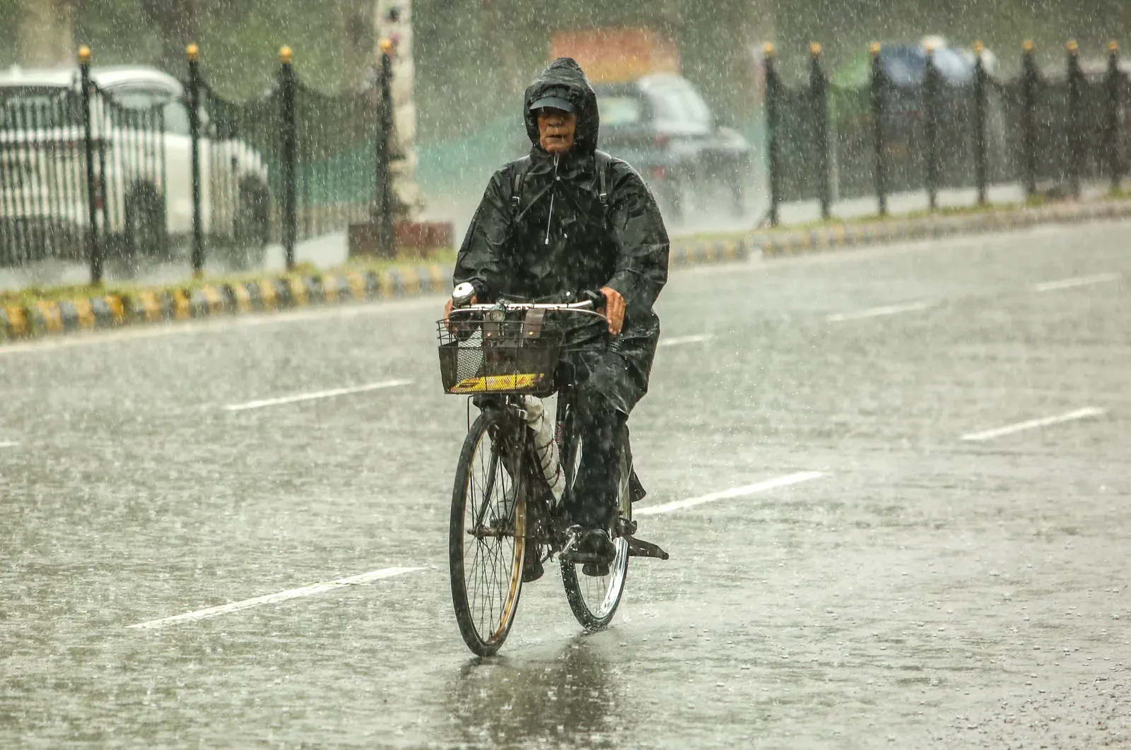 IMD forecasts rain, thunderstorms for Delhi-NCR on 30 July