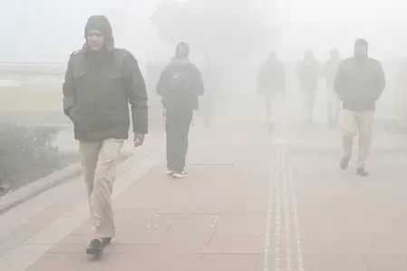 Why is Delhi-NCR Experiencing 'Severe' Pollution with AQI Exceeding 450?