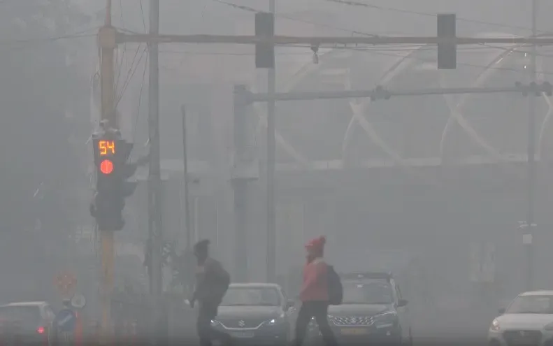 Is Delhi-NCR Experiencing a Severe Cold and Air Pollution Crisis?