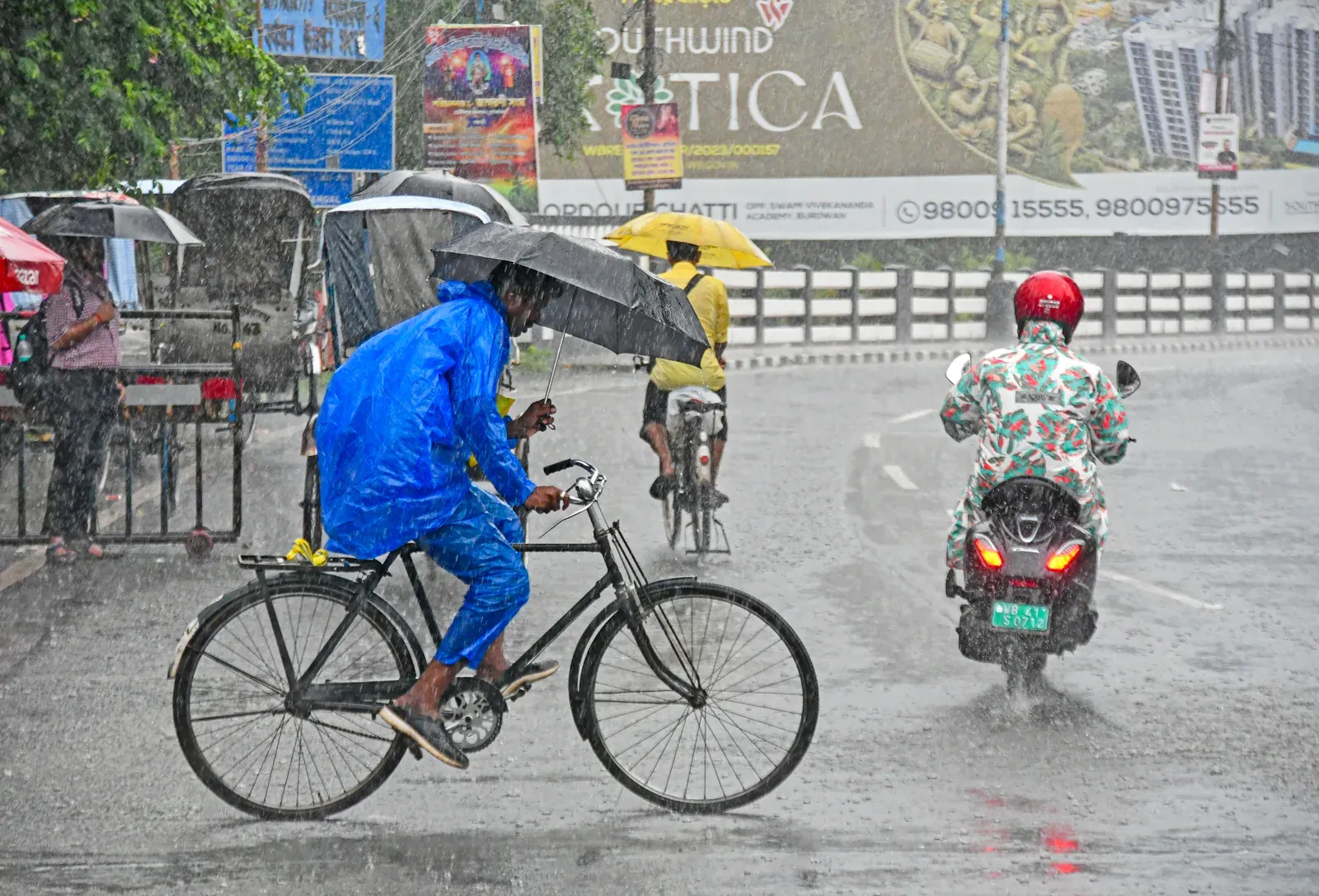 Delhi-NCR rain alert: IMD issues yellow warning for Friday-Saturday