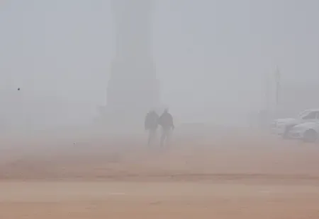 Delhi-NCR wakes up to thick smog as AQI slips back into 'severe' zone