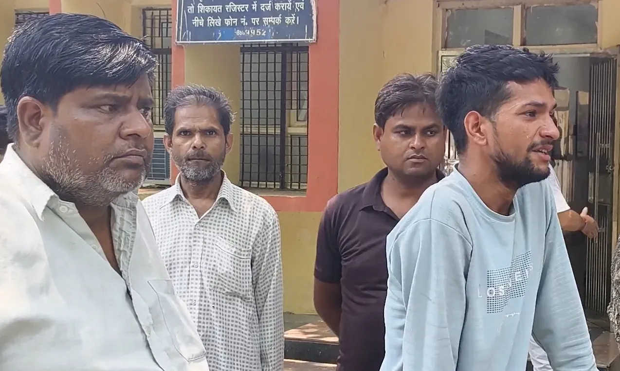 न्यू उस्मानपुर में युवक ललित की चाकू मारकर हत्या, आरोपी ने पीड़ित के फोन से दी वारदात की जानकारी