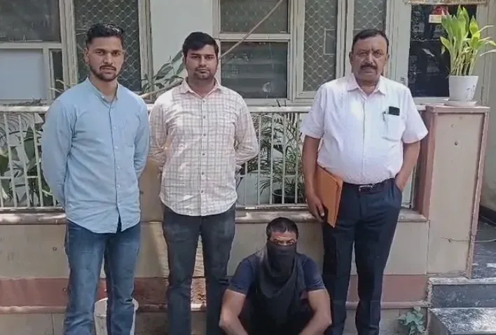 Delhi Police nabs arms trafficking accused Punit from Bulandshahr after years on the run
