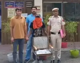 दिल्ली पुलिस ने अवैध हथियार के साथ कुख्यात अपराधी को किया गिरफ्तार