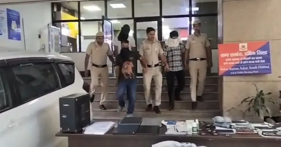 Delhi Police Uncovers Major Fraud Call Centre in Govindpuri: 11 Arrested
