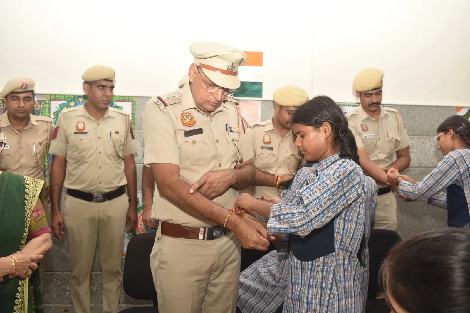 Delhi Police 'Raksha Ka Vachan' campaign reaches govt schools on Raksha Bandhan