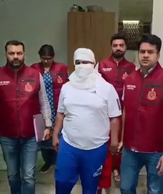 दिल्ली पुलिस ने दीपावली गोलीबारी के मुख्य आरोपी जीशान को गिरफ्तार किया