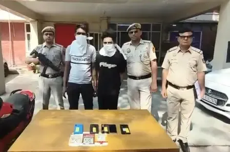 दिल्ली पुलिस ने स्नैचिंग के मामले को सुलझाया, दो शातिर बदमाश गिरफ्तार