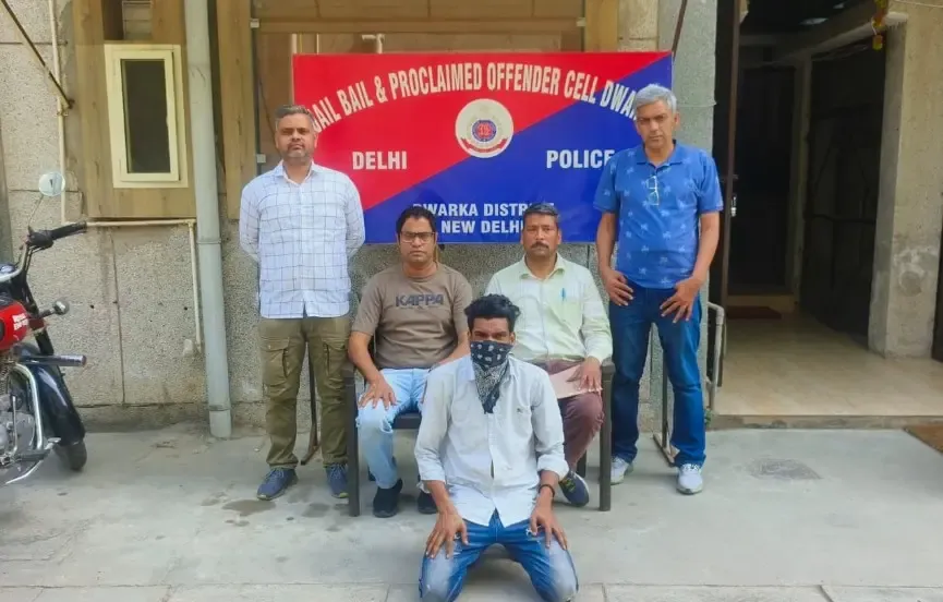 दिल्ली पुलिस ने चोरी के मामले में घोषित अपराधी को किया गिरफ्तार, ट्रायल से बच रहा था