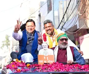 Delhi Elections: Uttarakhand CM Pushkar Singh Dhami Conducts Roadshows in Sangam Vihar and Karol Bagh