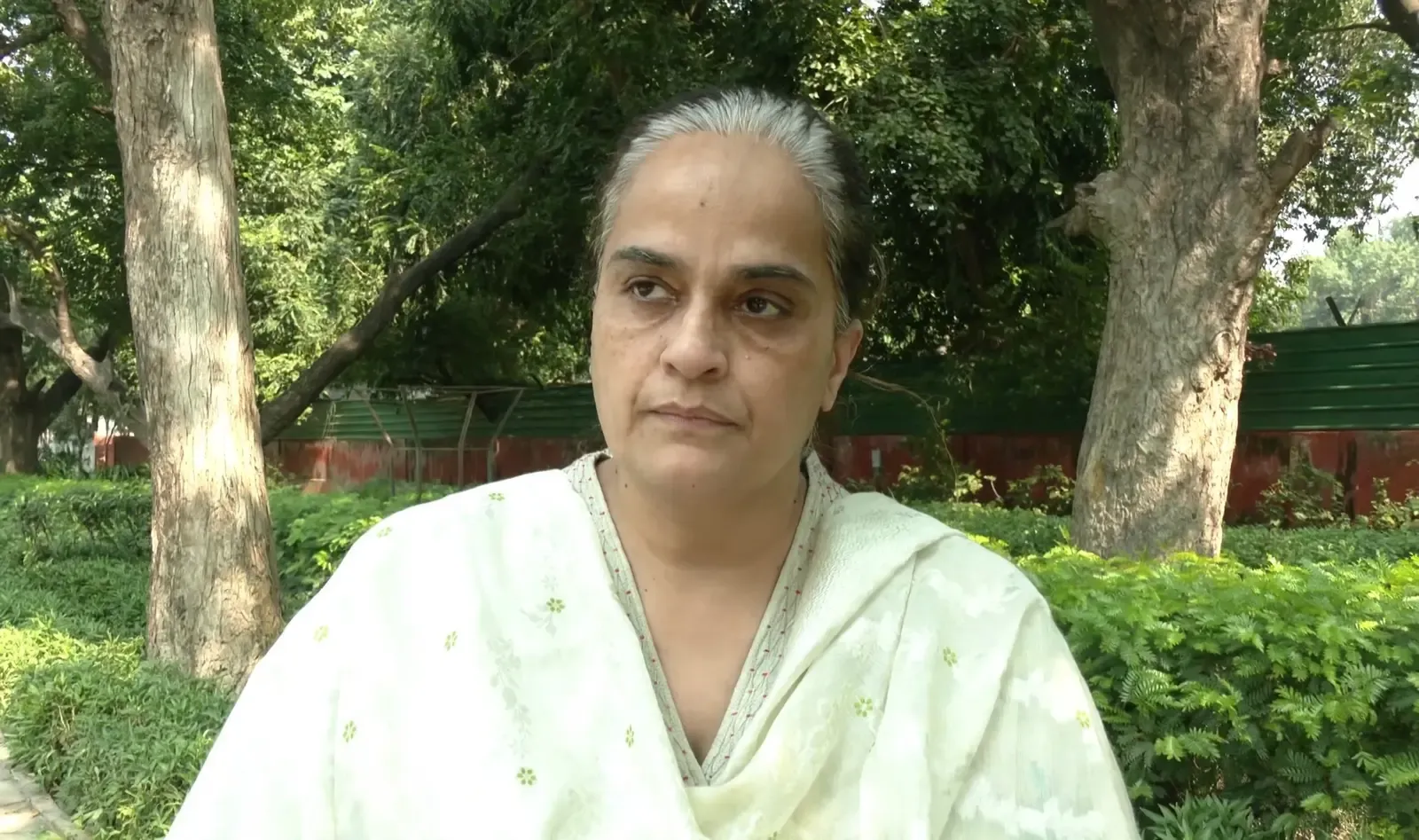 दिल्ली वायु प्रदूषण: पर्यावरणविद् भावरीन कंधारी बोलीं, 'GRAP काफी नहीं, साल भर चाहिए मिशन-मोड कार्रवाई'