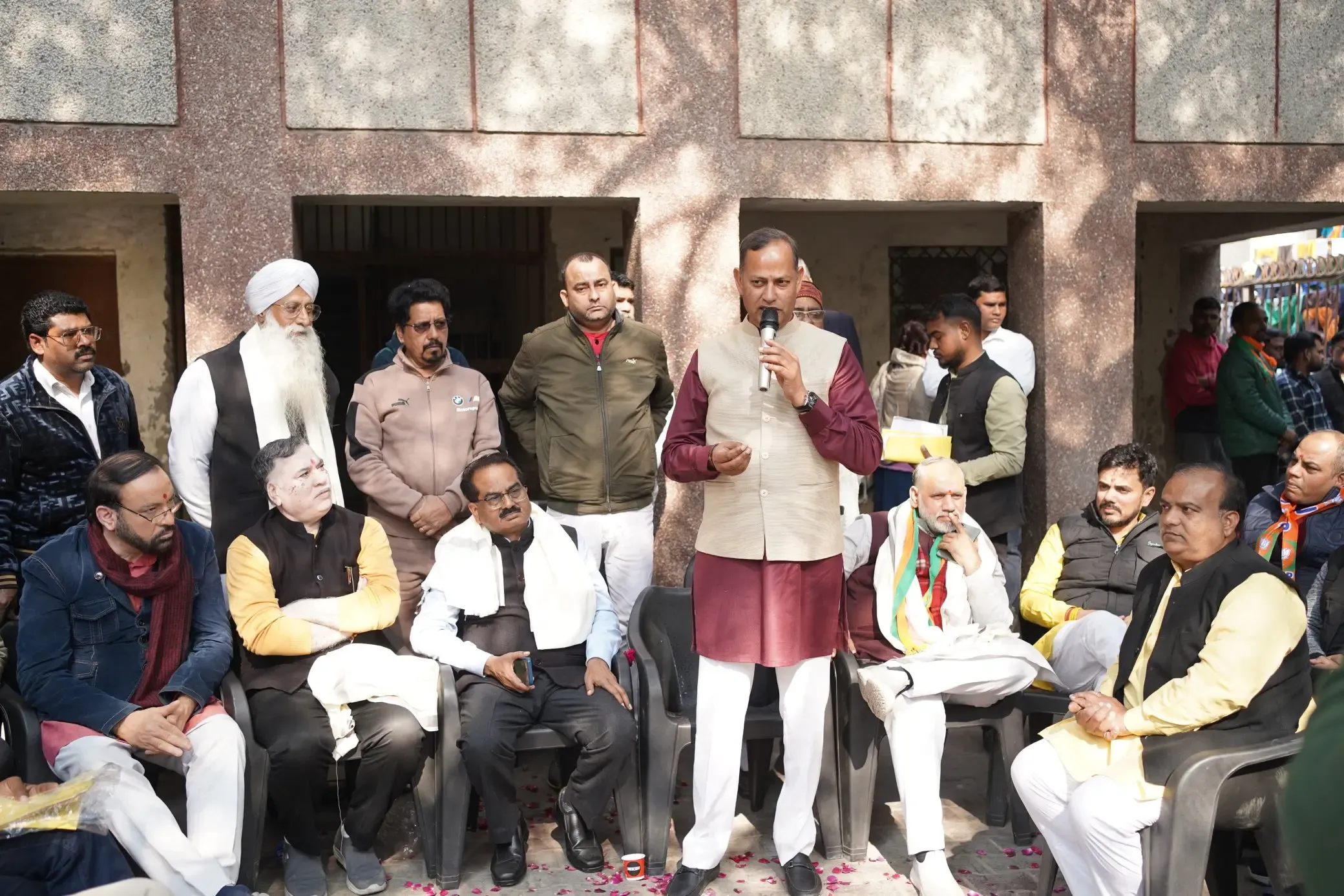 क्या दिल्ली में समाज कल्याण विभाग की भूमि का निरीक्षण और अतिक्रमण हटाने के निर्देश दिए गए?