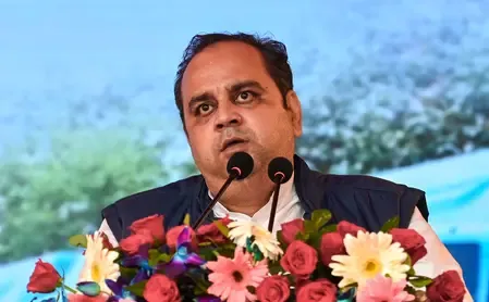 दिल्ली सरकार जल्द ही 20 आधुनिक 'जेरियाट्रिक एम्बुलेंस' शुरू करेगी: मंत्री पंकज सिंह