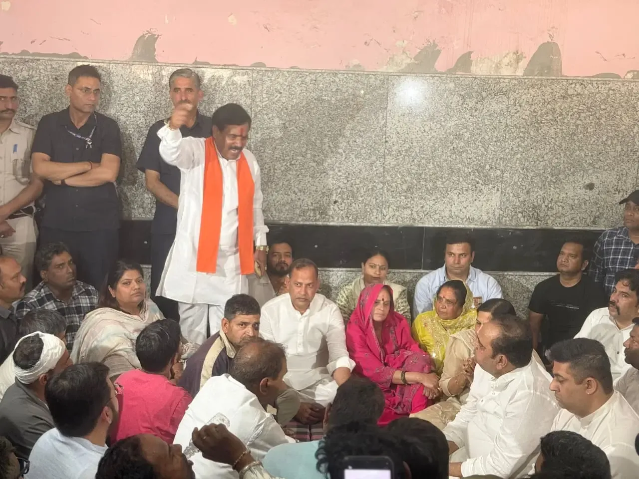 Delhi Ministers Extend Support to Family of Holi Murder Victim