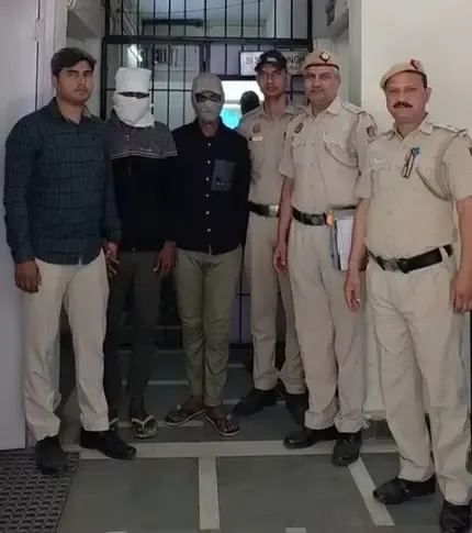 Delhi Police Crackdown: Two Drug Peddlers Arrested with 28.46 Grams of Smack