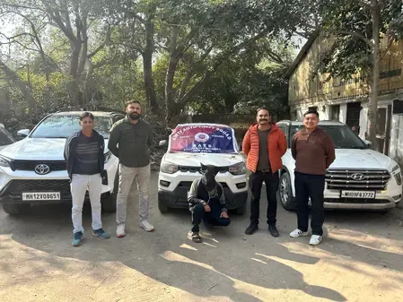दिल्ली: वाहन चोरी सिंडिकेट का भंडाफोड़, 11 लग्जरी कार के साथ दो आरोपी गिरफ्तार
