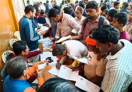 Delhi voter list drive: Patparganj BLOs verify rolls, deadline extended to Oct 30