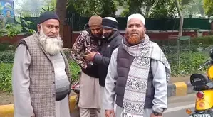 Imams of Delhi Waqf Urge Urgent Salary Release, Threaten Protests