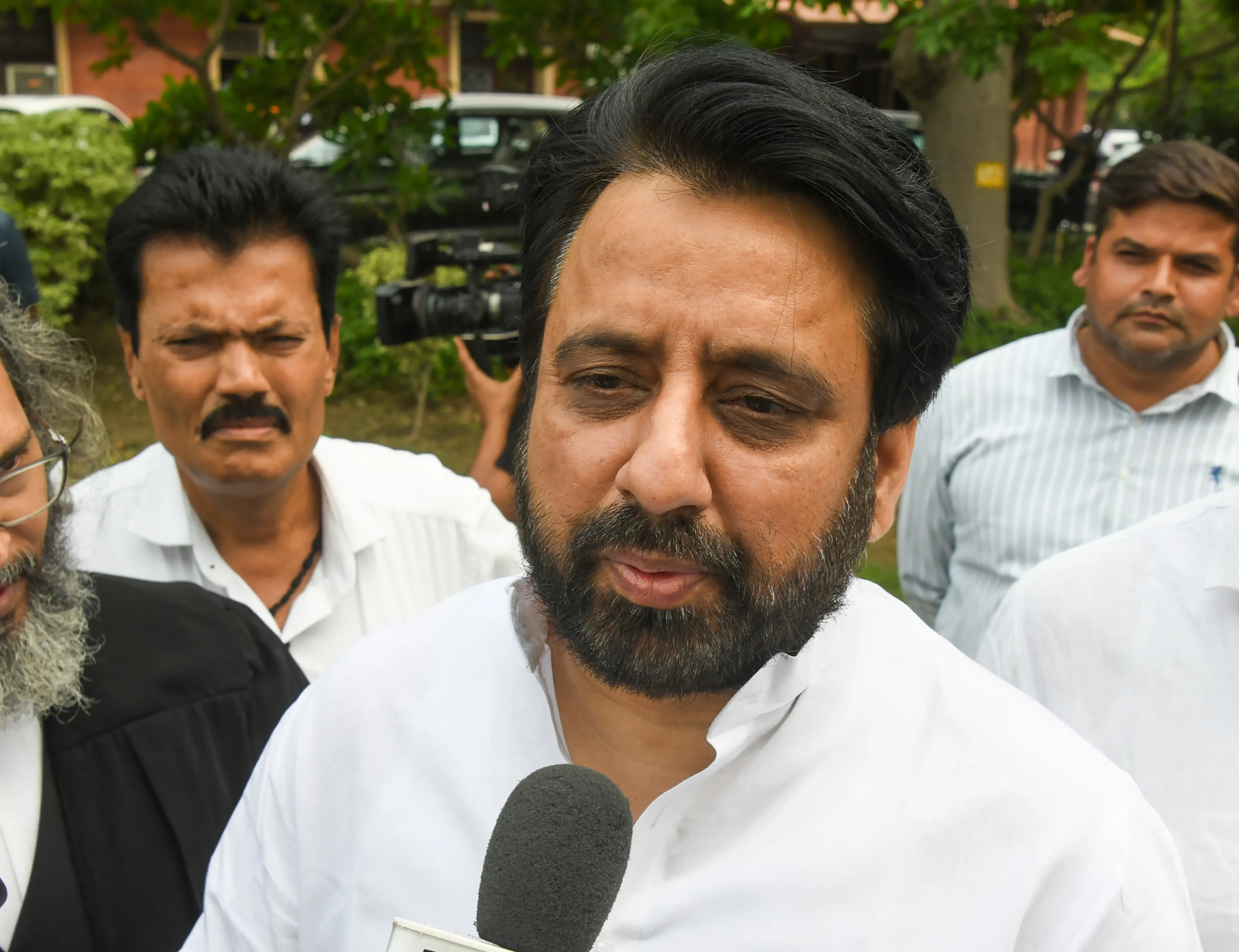 Is Delhi's Batla House Facing Unlawful Demolition Amidst Resident Protests?