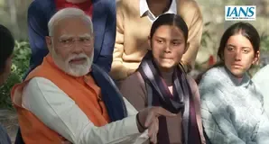 PM Modi Critiques AAP for Retaining Class 9 Students Ahead of Delhi Elections