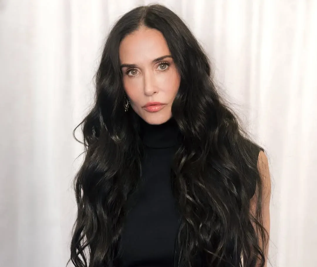 Demi Moore shares wedding photos of daughter Tallulah Willis and Justin Acee