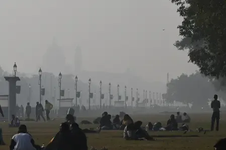 Is Dense Fog Affecting Delhi-NCR's Air Quality?