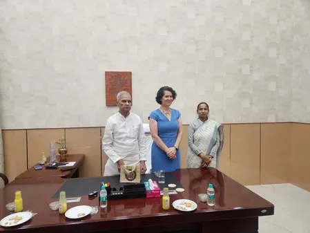 अमेरिकी महावाणिज्य दूत कैथी जाइल्स-डियाज ने डिप्टी सीएम बिजेंद्र प्रसाद यादव से की मुलाकात, बिहार-अमेरिका सहयोग पर मंथन