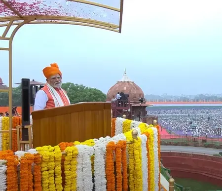 क्या देश के प्रमुख स्थलों को मिलेगा सुरक्षा कवच? लाल किले से पीएम मोदी ने किया मिशन 'सुदर्शन चक्र' का ऐलान