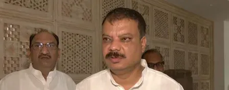 मीनाक्षी नटराजन नामांकन विवाद: उमंग सिंघार बोले — जनता तय करे लोकतंत्र चाहिए या तानाशाही