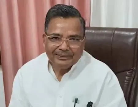 देश की महिलाएं विपक्ष को कभी माफ नहीं करेंगी: जयवीर सिंह 