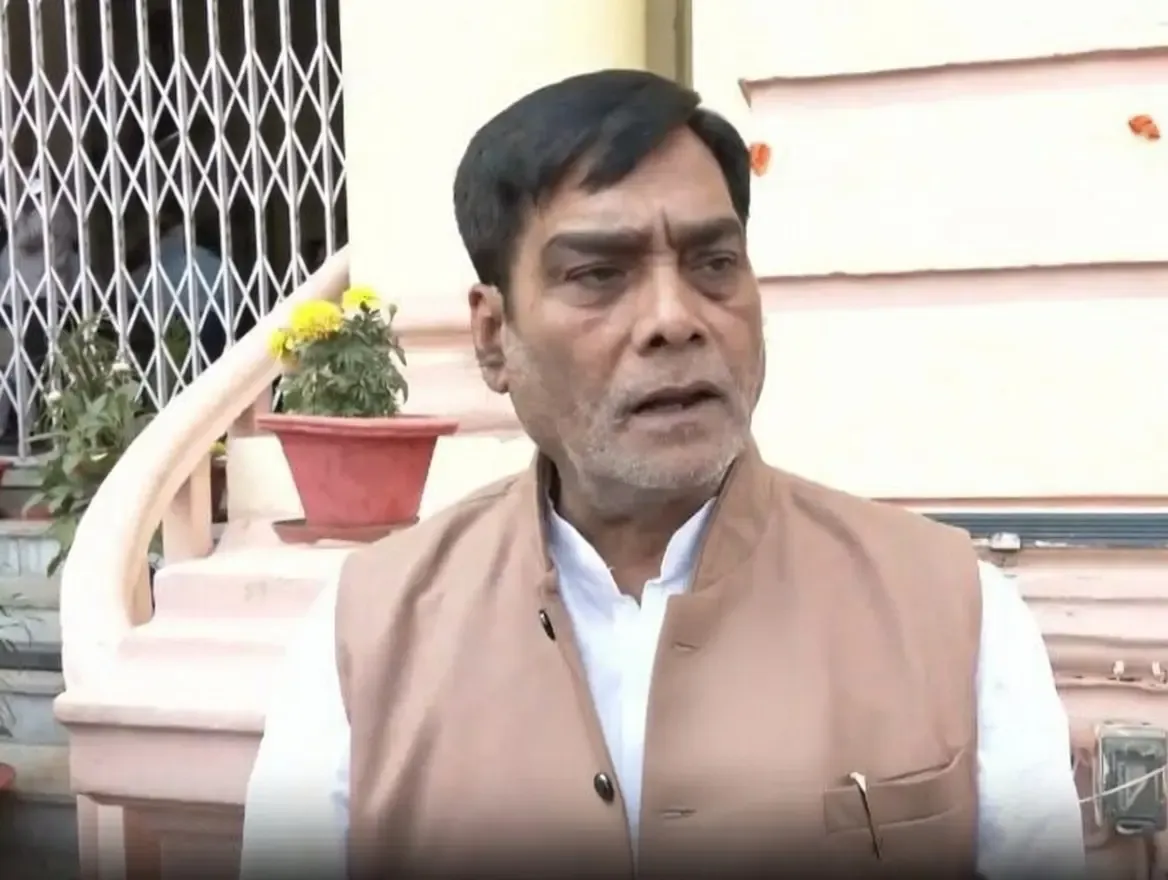 सरकार का कर्तव्य है घुसपैठियों से देशवासियों की सुरक्षा करना: रामकृपाल यादव