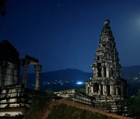 देवाधिदेव महादेव का वो रहस्यमय मंदिर, जिसे एक रात में भूतों ने था बनाया
