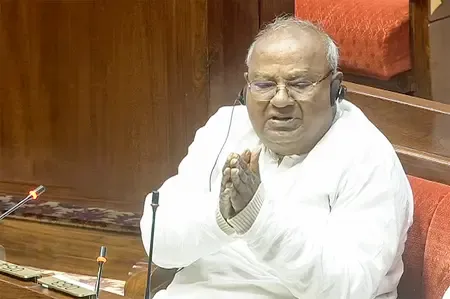 Deve Gowda Urges Sonia Gandhi to Address Parliament Disruptions