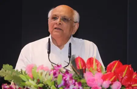 What Development Projects Worth Rs 4,870 Cr Were Launched Across Gujarat in January?