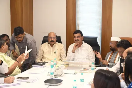 Devendra Fadnavis should lead India, says Maha minister at BJP event