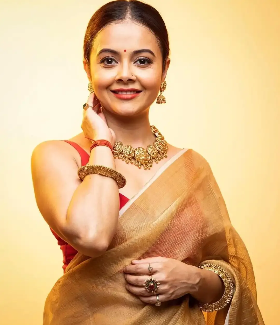 How Did Devoleena Bhattacharjee's Role in 'Saath Nibhaana Saathiya' Ignite Her Spiritual Journey?