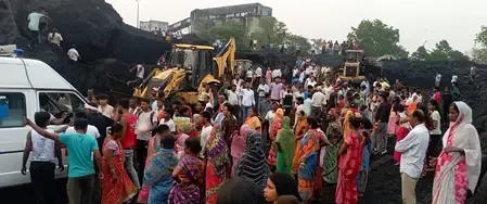 धनबाद BCCL मुनीडीह हादसा: चारों मृत मजदूरों के परिजनों को ₹20 लाख मुआवजा और नौकरी, त्रिपक्षीय वार्ता में समझौता