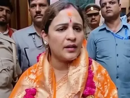 क्या धर्म के नाम पर अराजकता फैलाने वालों को तुरंत जेल भेजा जाएगा? अपर्णा यादव का बयान