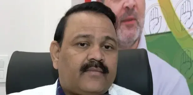 क्या धर्म या समुदाय के आधार पर खेल को बांटना उचित है? कांग्रेस सांसद मनोज कुमार